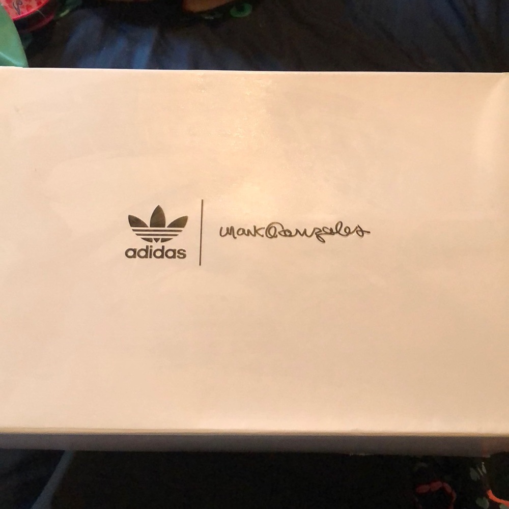 Adidas Aloha super